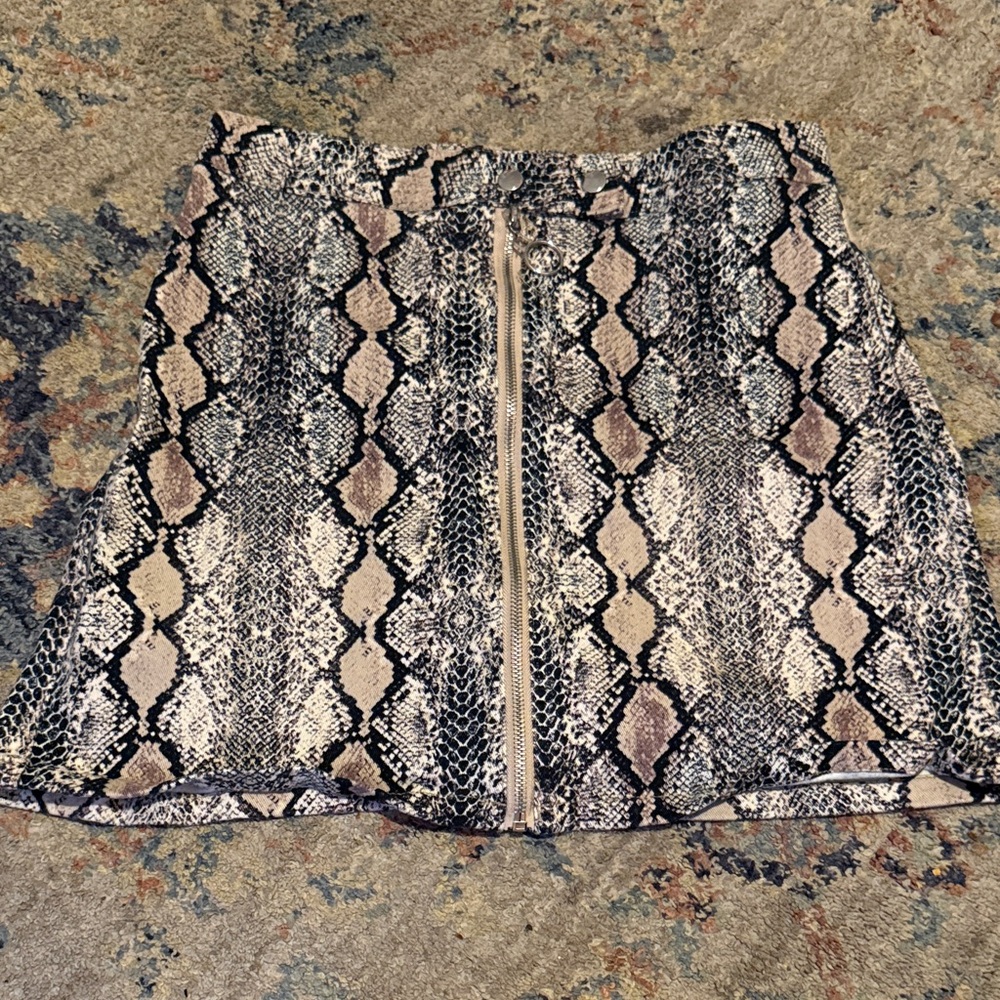 Altar'd State Black and Cream Snakeskin Mini Skirt